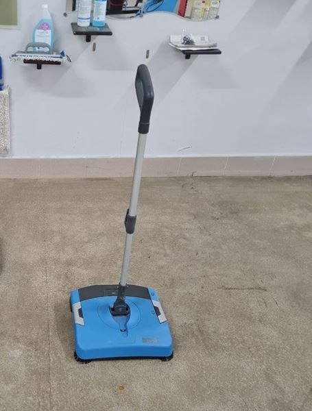 Immagine di Broom - Spazzatrice usata